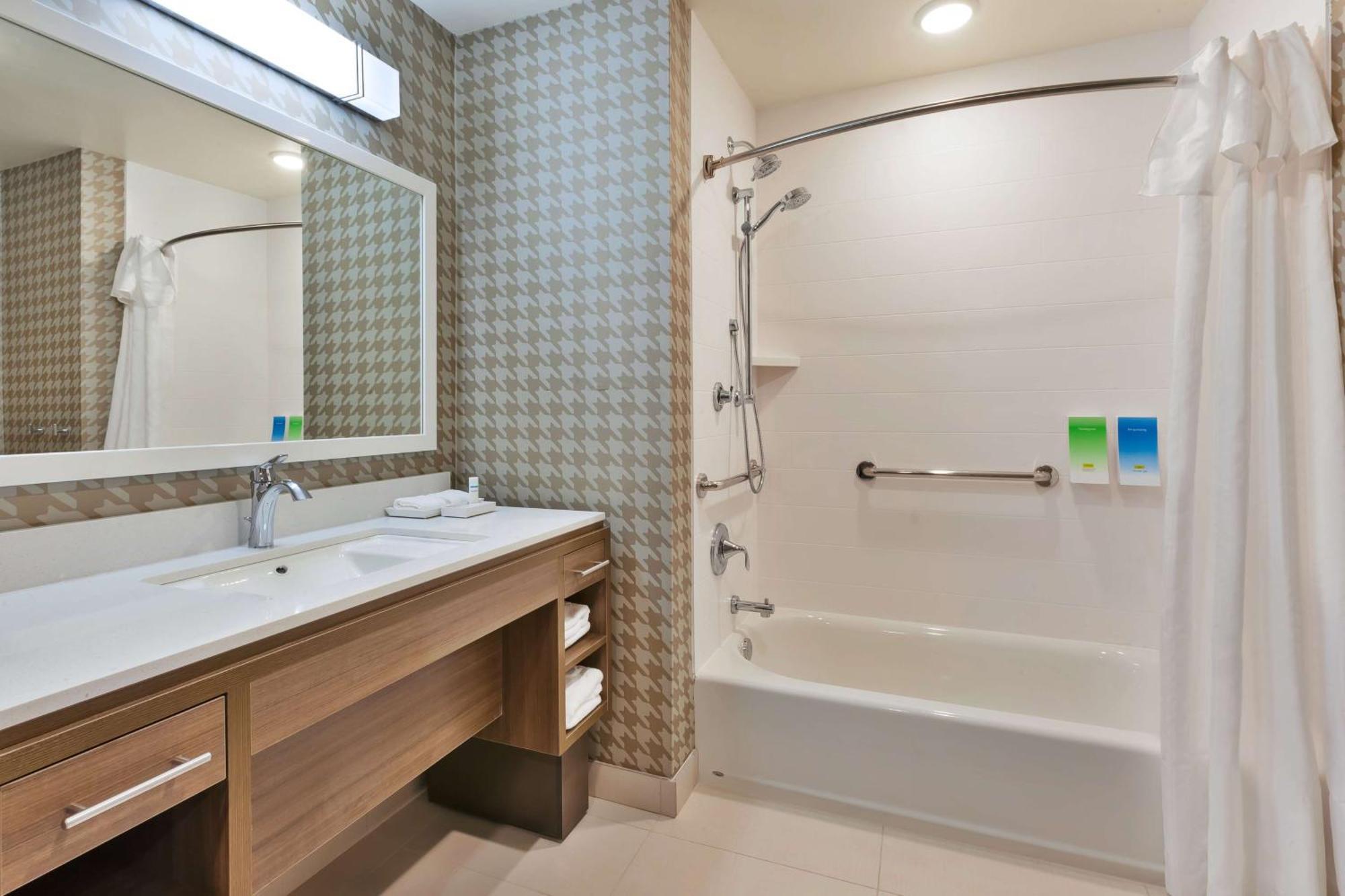 Home2 Suites By Hilton Grand Blanc Flint, Mi מראה חיצוני תמונה